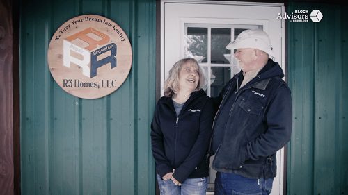 small business owners & Block Advisors clients Leanne and Jim
